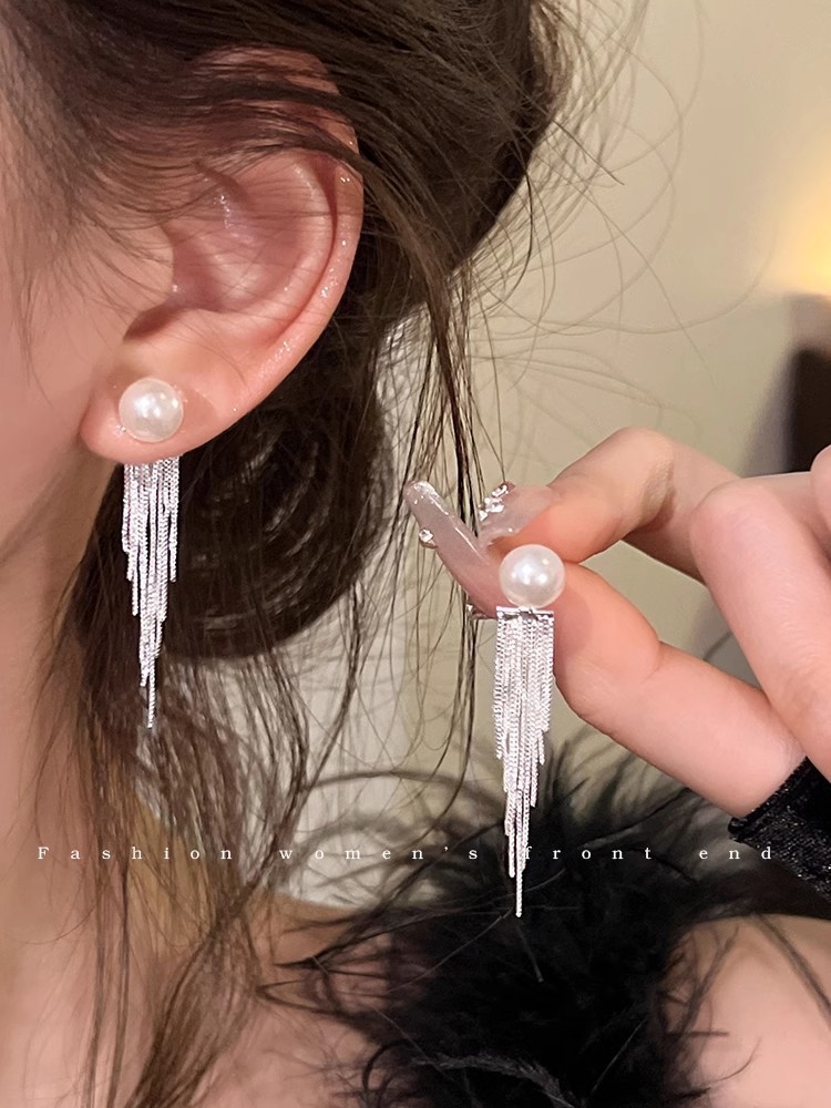 Pendientes de circón súper flash de alta calidad con aguja de plata 925 Pendientes de estilo explosivo de temperamento exquisito de lujo ligero femenino Pendientes de primavera y verano al por mayor