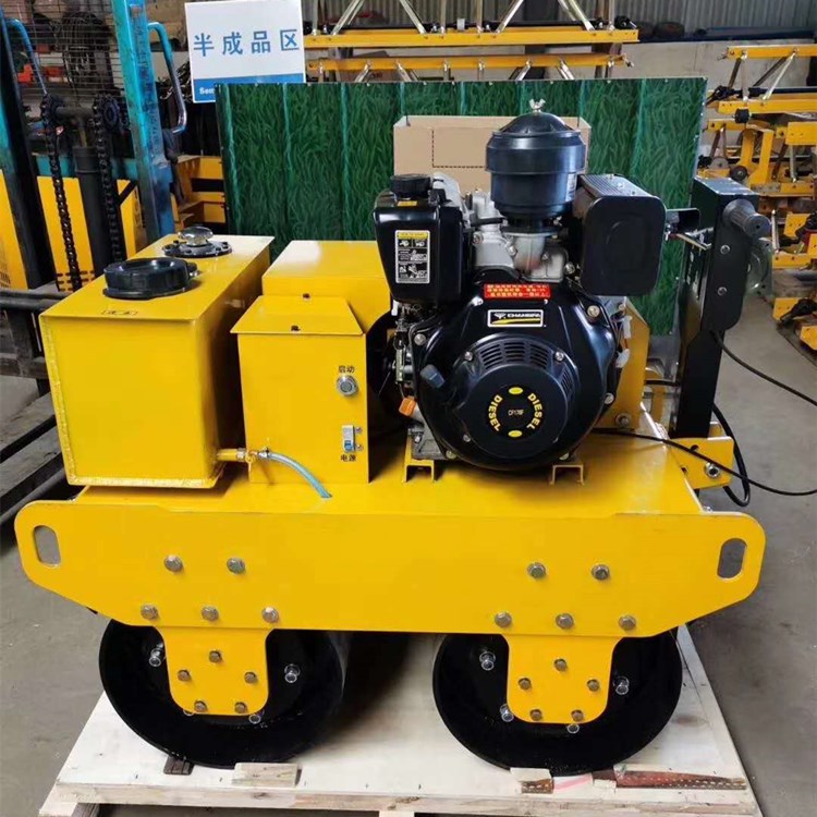 手扶汽油双轮压路机多少钱 山东生产混凝土沥青路面压实机 压道机