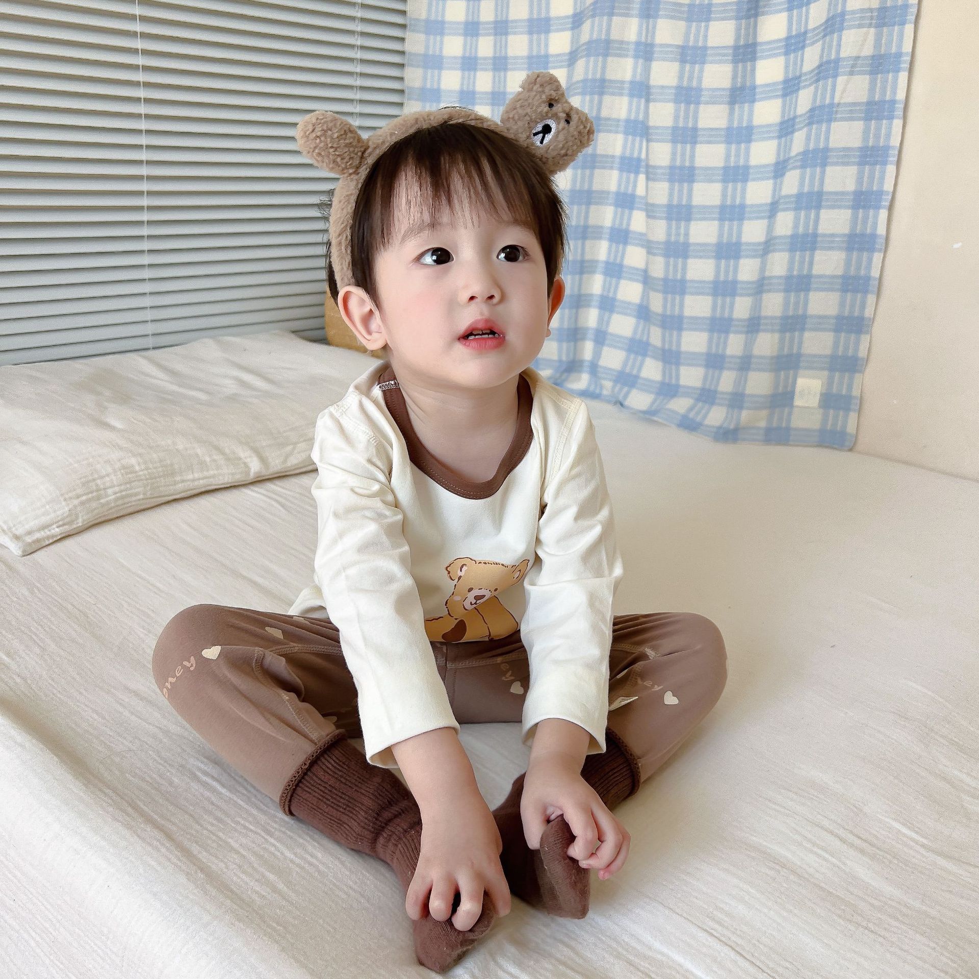 Ropa de otoño para niños medianos y grandes pantalones largos Tong Beijia versión sin hueso AB traje de Lycra de dibujos animados para niños y niñas Serie Ligera de lujo conjunto de Lycra