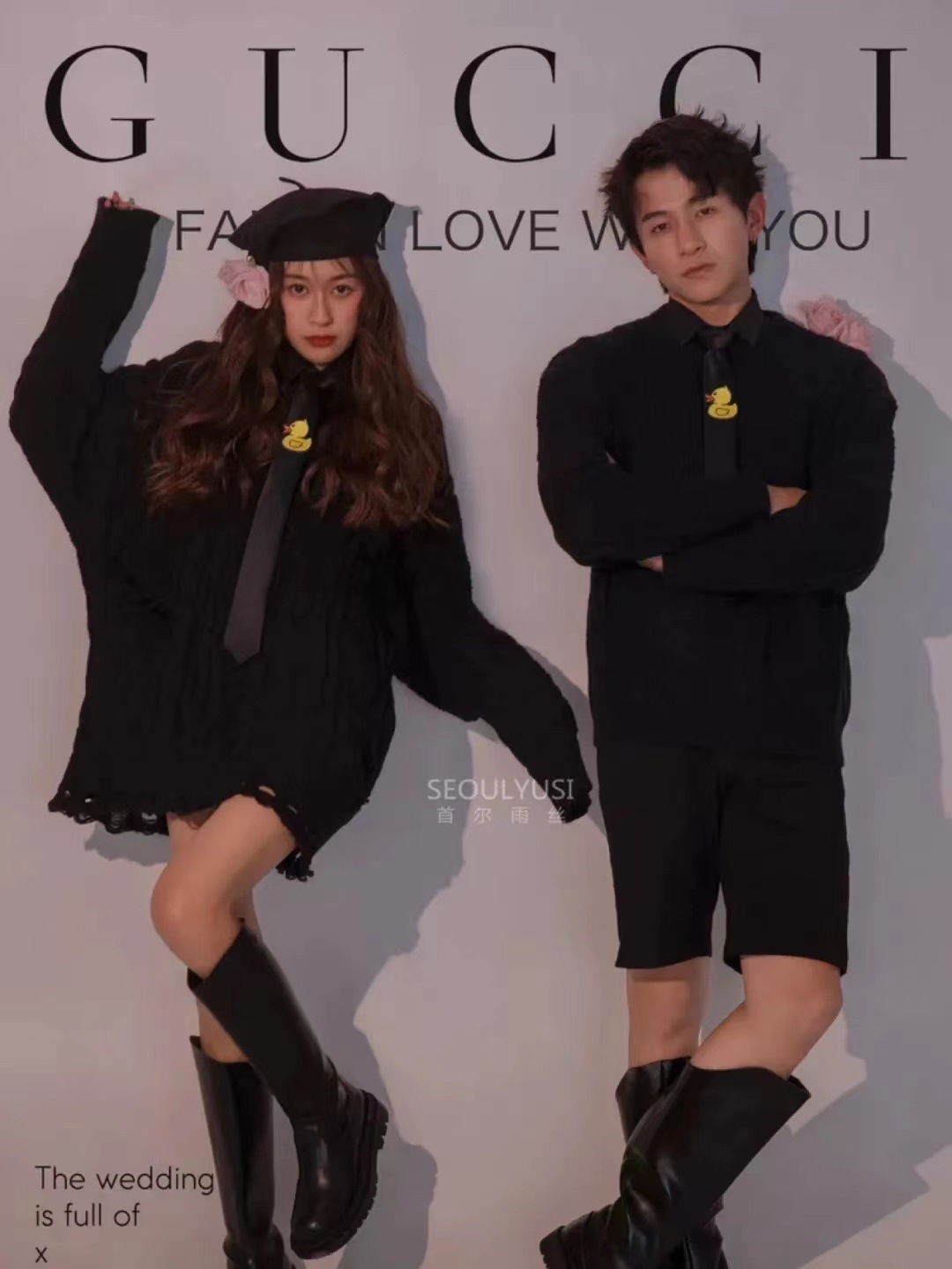 (2개) 새로운 사진 스튜디오 커플 테마 사진 촬영 의류 여성 가을, 겨울 검은 스웨터 패션 잡지 스타일 사진 드레스