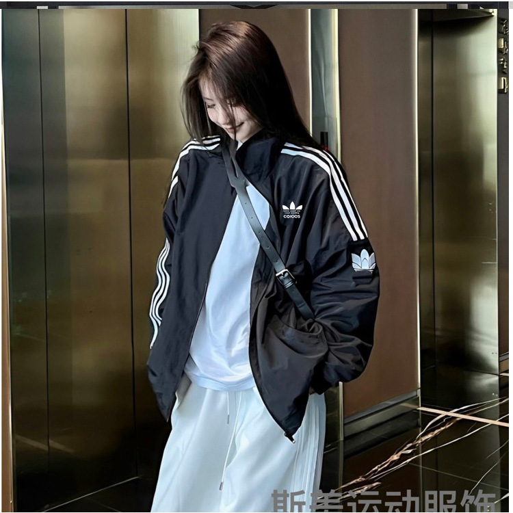 经典款春秋夏刺绣三叶草男女情侣款立领运动休闲夹克外套百搭|undefined