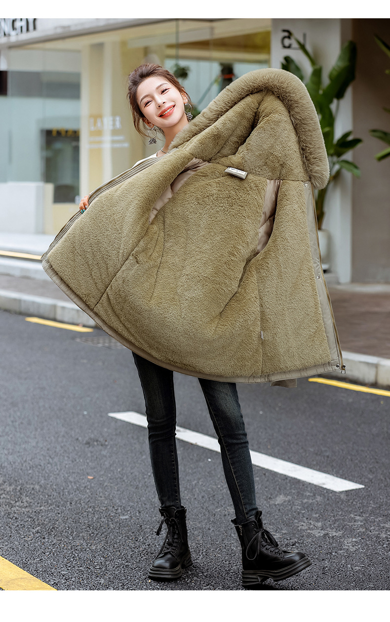 The petite faction overcomes the challenge of women's padded clothing in winter 2024, with new waist cinching slimming_voghion.com