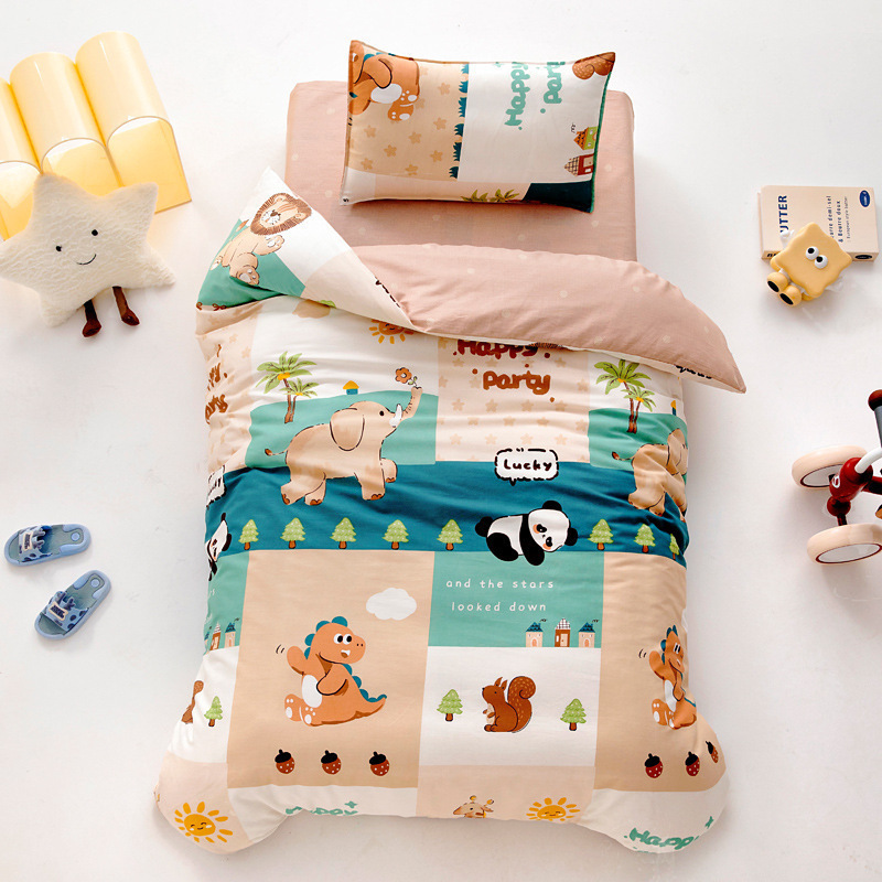 Jardín de infantes colcha de tres piezas para jardín especial de seis piezas siesta de siete piezas colcha de algodón para estudiantes de primaria