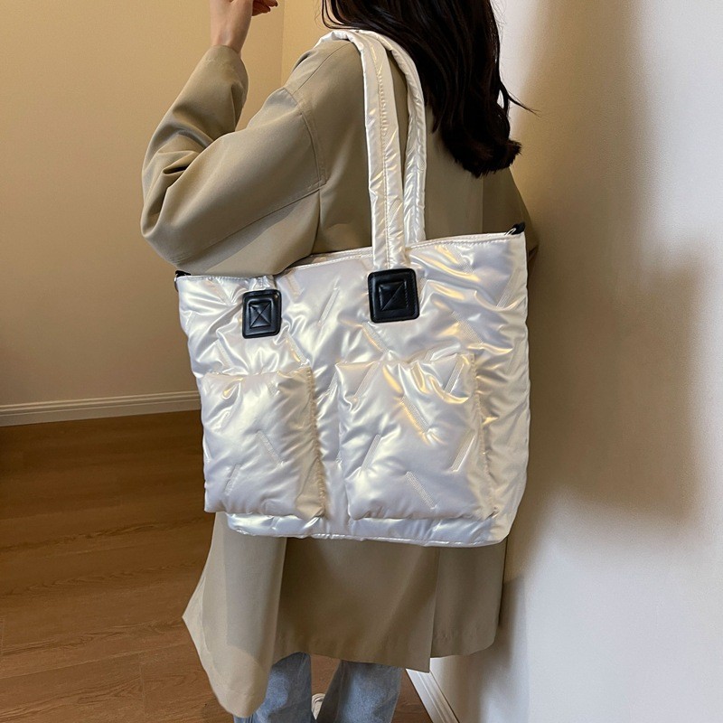Bolsos para mujer 2024 nueva moda simple bolso de hombro casual de cercanías de gran capacidad diagonal bolso de mujer al por mayor
