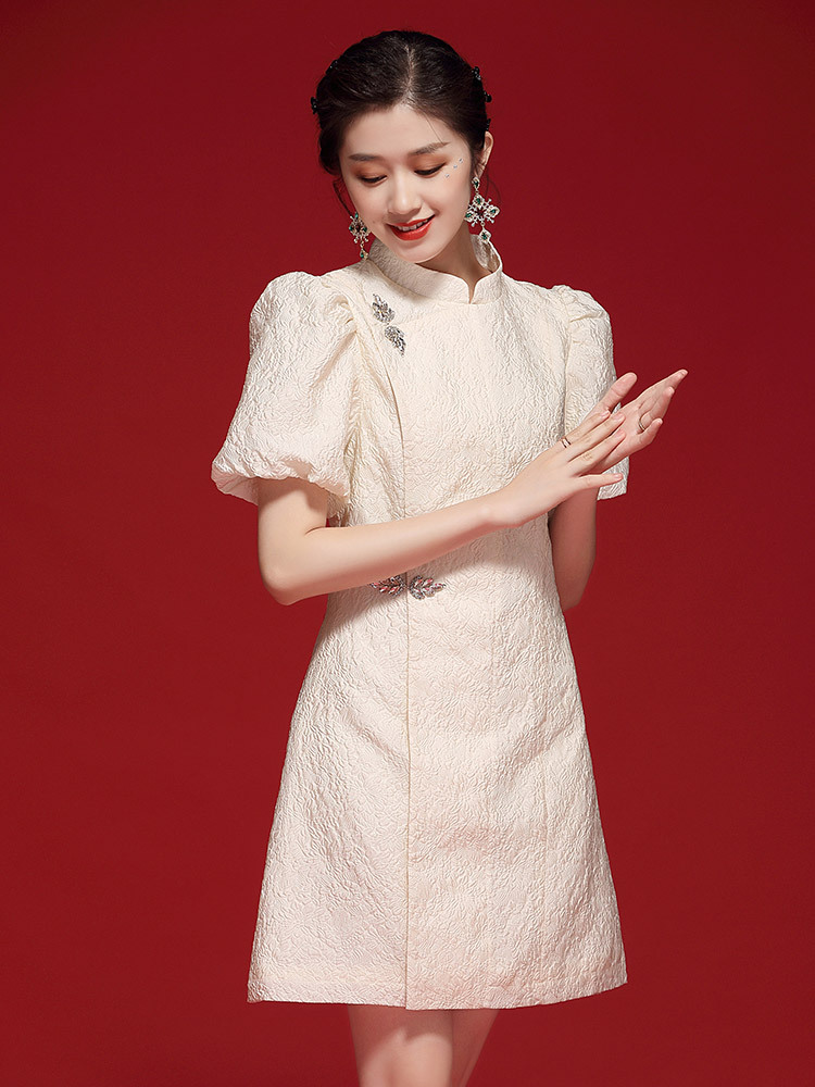 Lightweight short cheongsam