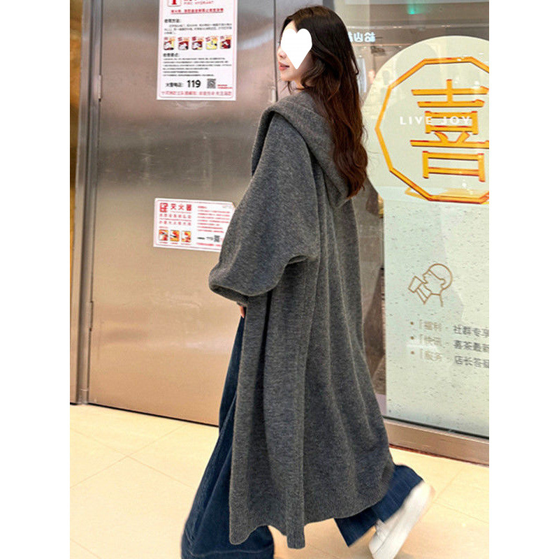 Long autumn cardigan with hood