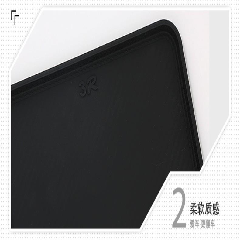 Anti-Slip Mat for Car Use, Car Dashboard Perfume Ornament, Mobile Phone Storage Mat, Silicone Material