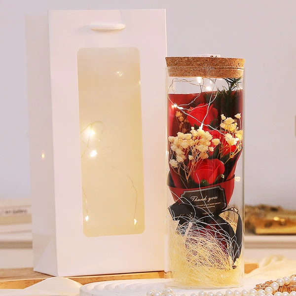 [5 big red thumb bouquets with gift bag]