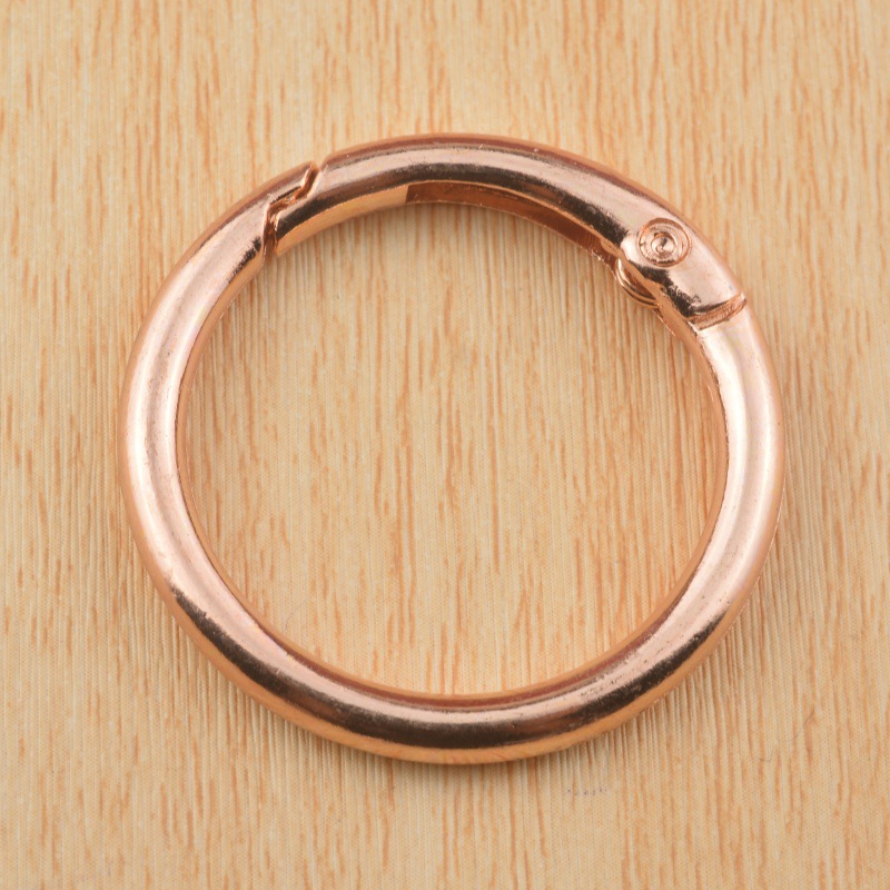 工場直販カラー塗装亜鉛合金スプリングコイル 33 ミリメートルスプリングコイル diy ペンダントキーホルダーアクセサリースプリング