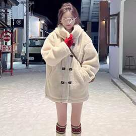 羊羔毛外套女冬季新款连帽宽松羊羔绒皮草大衣加绒加厚棉服