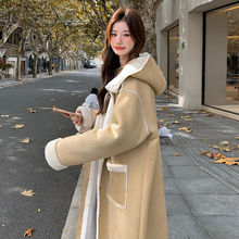 奶黄色羊羔毛外套女2024冬季中长款时尚加绒加厚保暖宽松棉服大衣