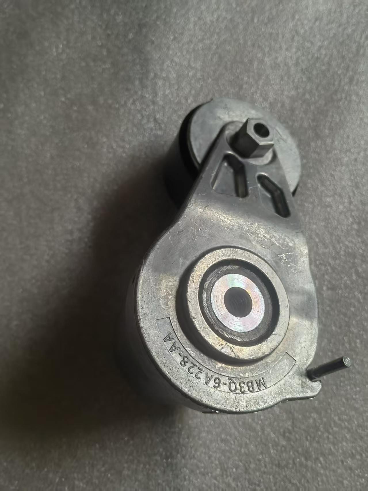 Timing belt tensioner for Ford Ranger 2.0, part number MB3Q-6A228-AA