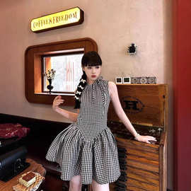 法式甜美无袖格子蛋糕蓬蓬短裙夏2025新款设计感收腰减龄娃娃裙女
