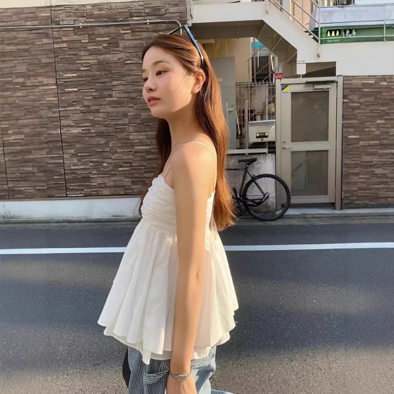 Now Available: Korean Designer Ba Na's Same Style Tube Top Camisole, Korean-Style Women's Clothing with Puffy Ruffles and Backless Design