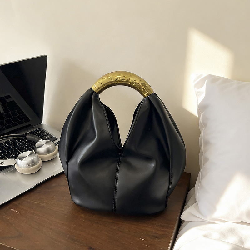 2026 New High-End Metal Handbag with Pleated Design, Women's Bag, Niche Minimalist Single-Shoulder Crossbody Bucket Bag, Cross-Border 2026 New High-End Metal Handbag with Pleated Design, Women's Bag, Niche Minimalist Single-Shoulder Crossbody Bucket Bag, Cross-Border