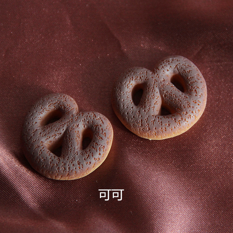 Gran simulación jishiguo alimentos y accesorios de juego resina pan anillo crema caja del teléfono DIY material