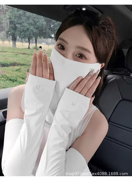 Zero degree ice sleeve white