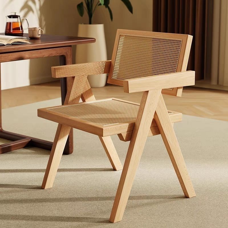 Silla Chandigarh - color de madera