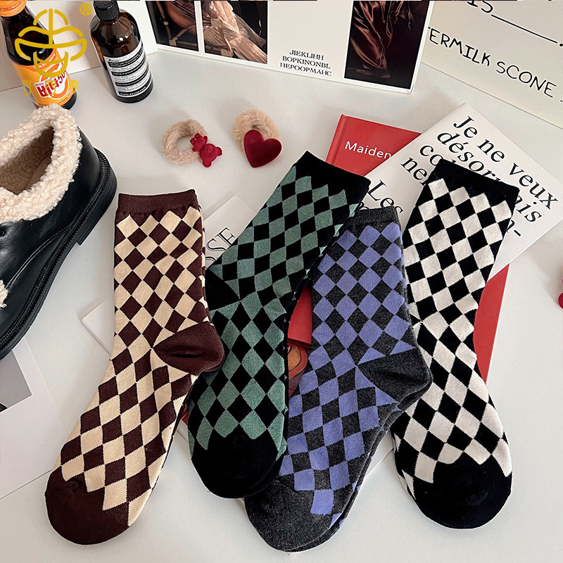 Ji Four Elephant Socks Women's Autumn and Winter New Korean-style Plaid Mid-tube Socks Combed Cotton All-match Trendy Brand Women's Socks Student's Cotton Socks Ji Four Elephant Socks Women's Autumn and Winter New Korean-style Plaid Mid-tube Socks Combed Cotton All-match Trendy Brand Women's Socks Student's Cotton Socks