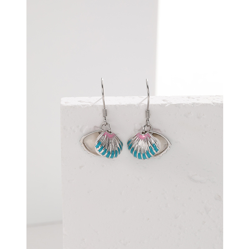 S925 plata de ley pendientes de perlas de vitrina moda de las mujeres Corea del Sur elegante nicho diseño de alto grado pendientes de concha