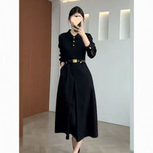 赫本风黑色收腰连衣裙2025秋冬新款优雅气质高级感黑色长裙女装