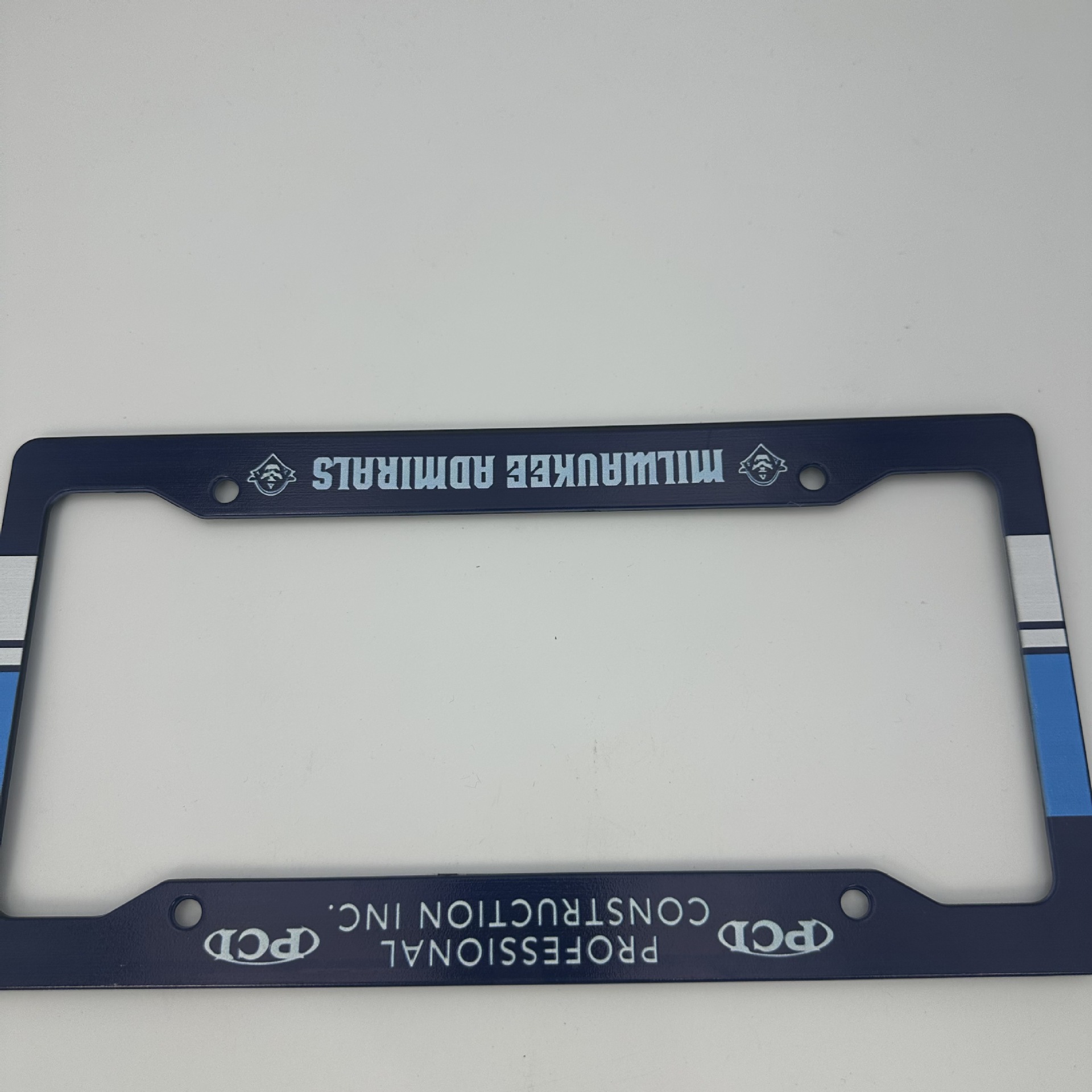 US standard four-hole plastic small round hole full-print license plate frame, personalized car license plate frame, decorative frame, license plate holder