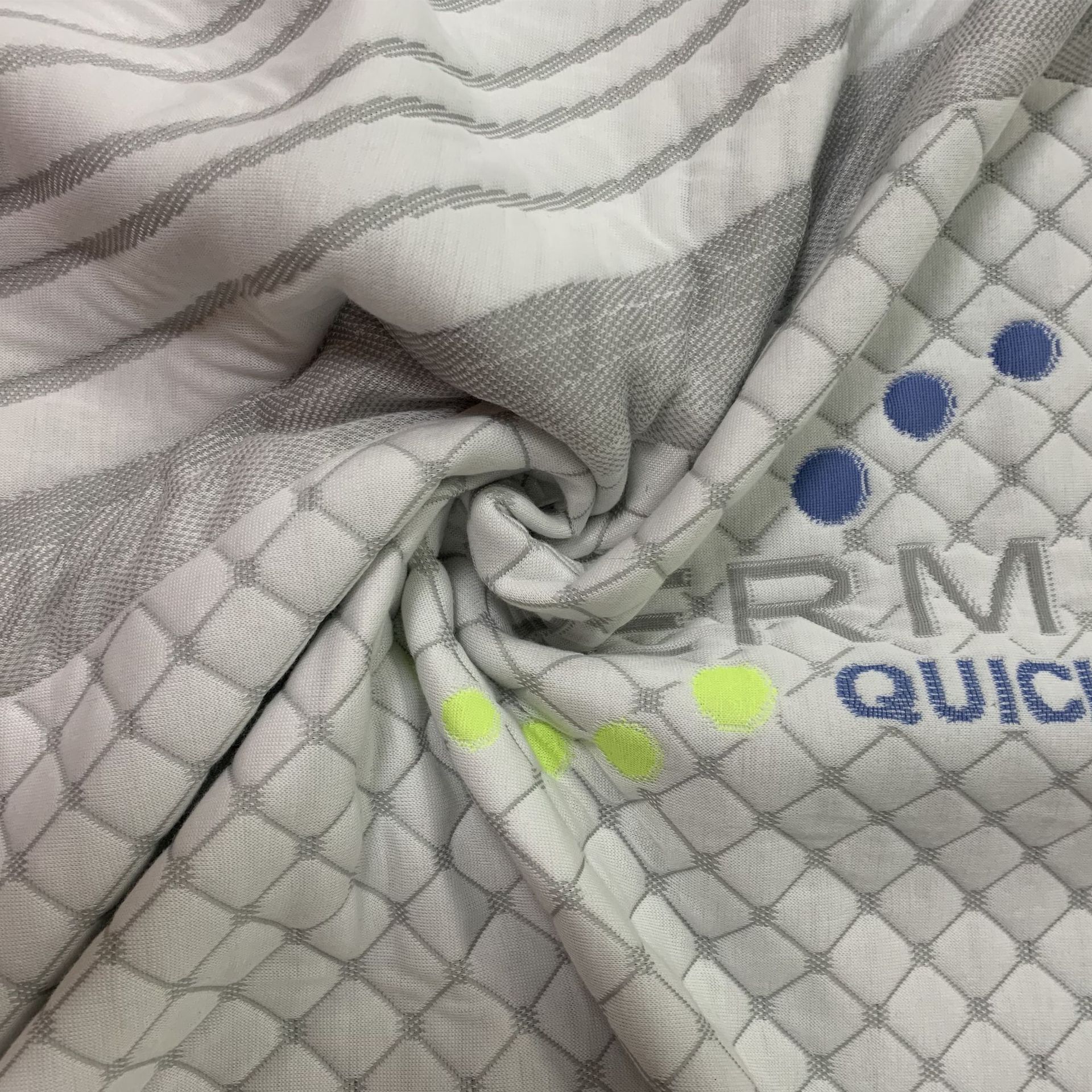 [Fábrica de origen] 400 gramos de tela de colchón de doble cara, tela de colchón jacquard de punto blanco pesado