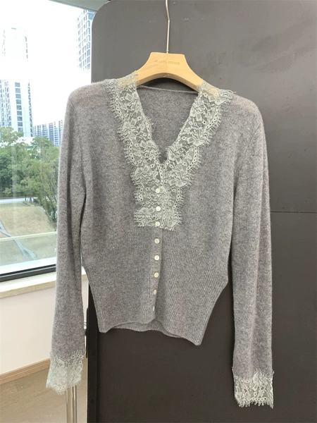 Gray spot seconds