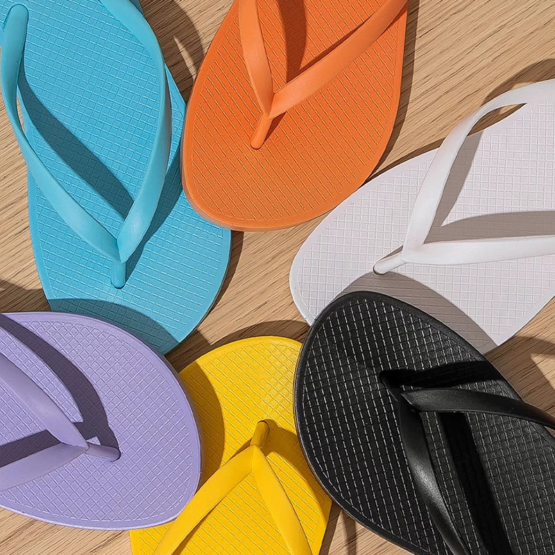 Flip-Flops 2025 New Colorful Flip-Flops Summer Home Household Couple Sandals