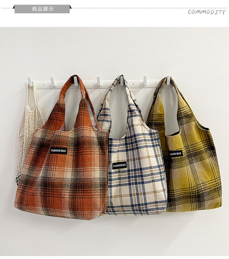 New Korean-style retro versatile and artistic tote bag for women in autumn and winter 2022, thickened woolen checkered pattern, single-shoulder bag undefined