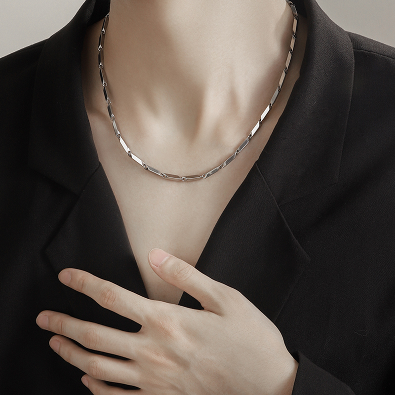 Titanium Diamond-shaped For Men, Versatile Stainless Titanium Steel Bar Necklace, Clavicle Chain Necklace_voghion.com