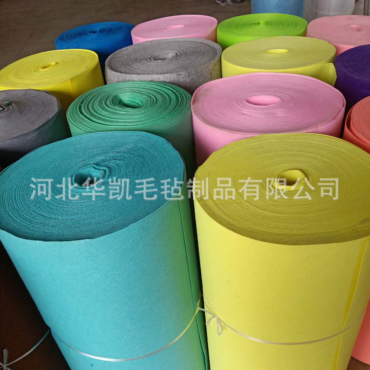 彩色背胶化纤各种毛毡布料批发 量大更优惠环保耐磨拼布无纺