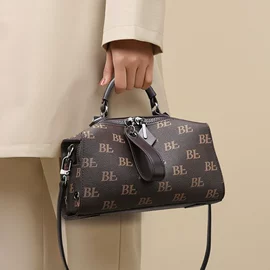 女士手提包;托特包;女士斜挎包