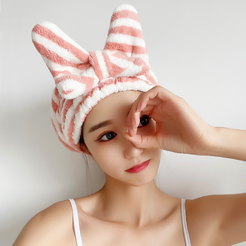 家の簡単な塵は大きい蝶結びの乾いた髪の帽子の女性のストライプの王女の帽子の強い吸水の速乾したサンゴの綿毛を除いて柔らかい肌にキスします。|undefined