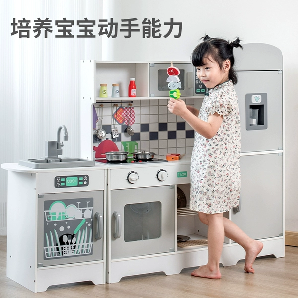 Barbie 4 mixed water kitchen