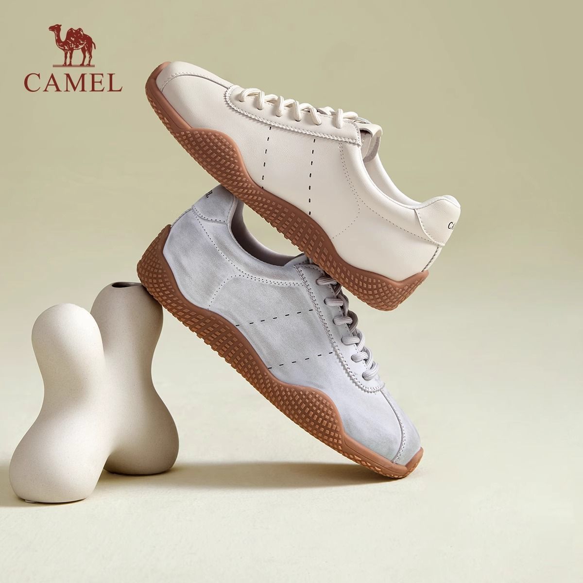 骆驼女鞋2025春季新款德训鞋女百搭耐穿小白鞋纯色时尚百搭板鞋