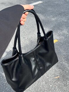 Solid color shoulder bag, one-shoulder bag, high-quality style