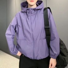 夏薄款防晒衣连帽拉链短款外套时尚洋气休闲宽松冲锋衣开衫外翠微