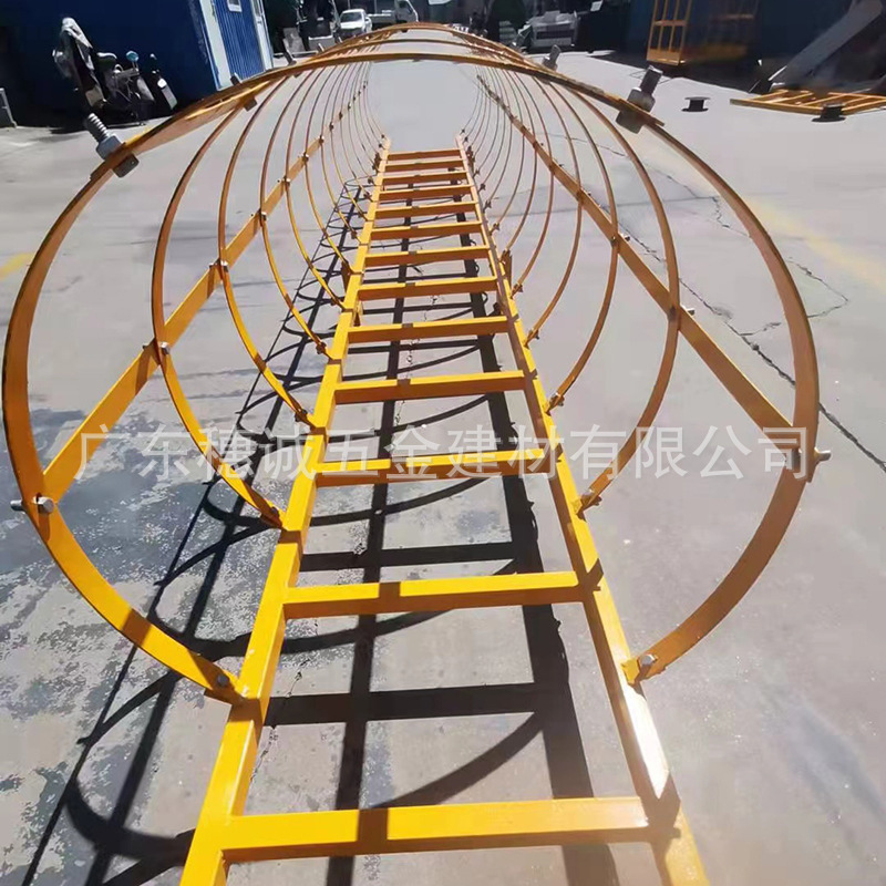 广东现货直供镀锌爬梯护笼热镀锌钢爬梯烤漆爬梯竖井爬梯厂家批发