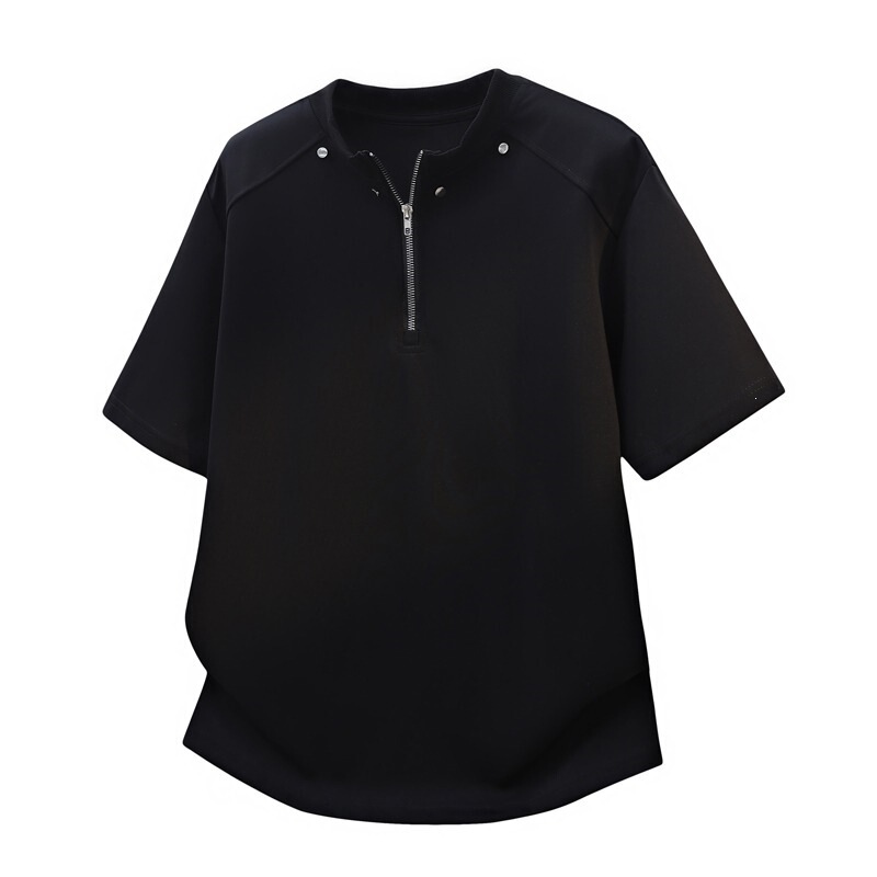 Relaxed and Structured Oversized American-Style Heavyweight Half-Zip T-Shirt with Rivet Design, Short Sleeves, Stiff Shoulders, and Slimming Effect for Men Relaxed and Structured Oversized American-Style Heavyweight Half-Zip T-Shirt with Rivet Design, Short Sleeves, Stiff Shoulders, and Slimming Effect for Men