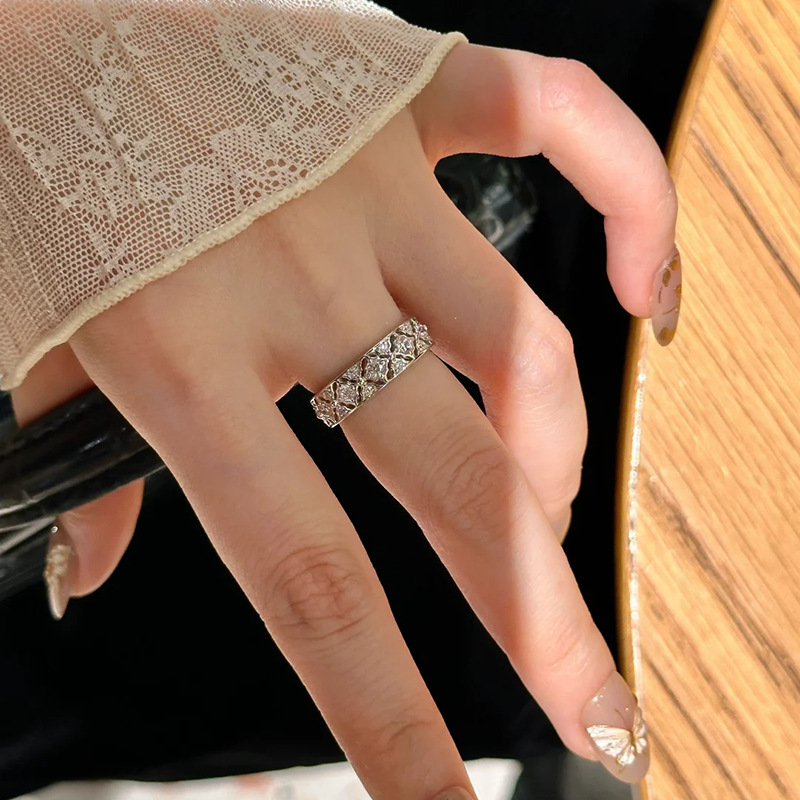 NEW Italy~ Medieval Style Lace For Women, 18K Plated, Niche Exquisite Hollow Index Finger Ring, Full Diamond Ring_voghion.com