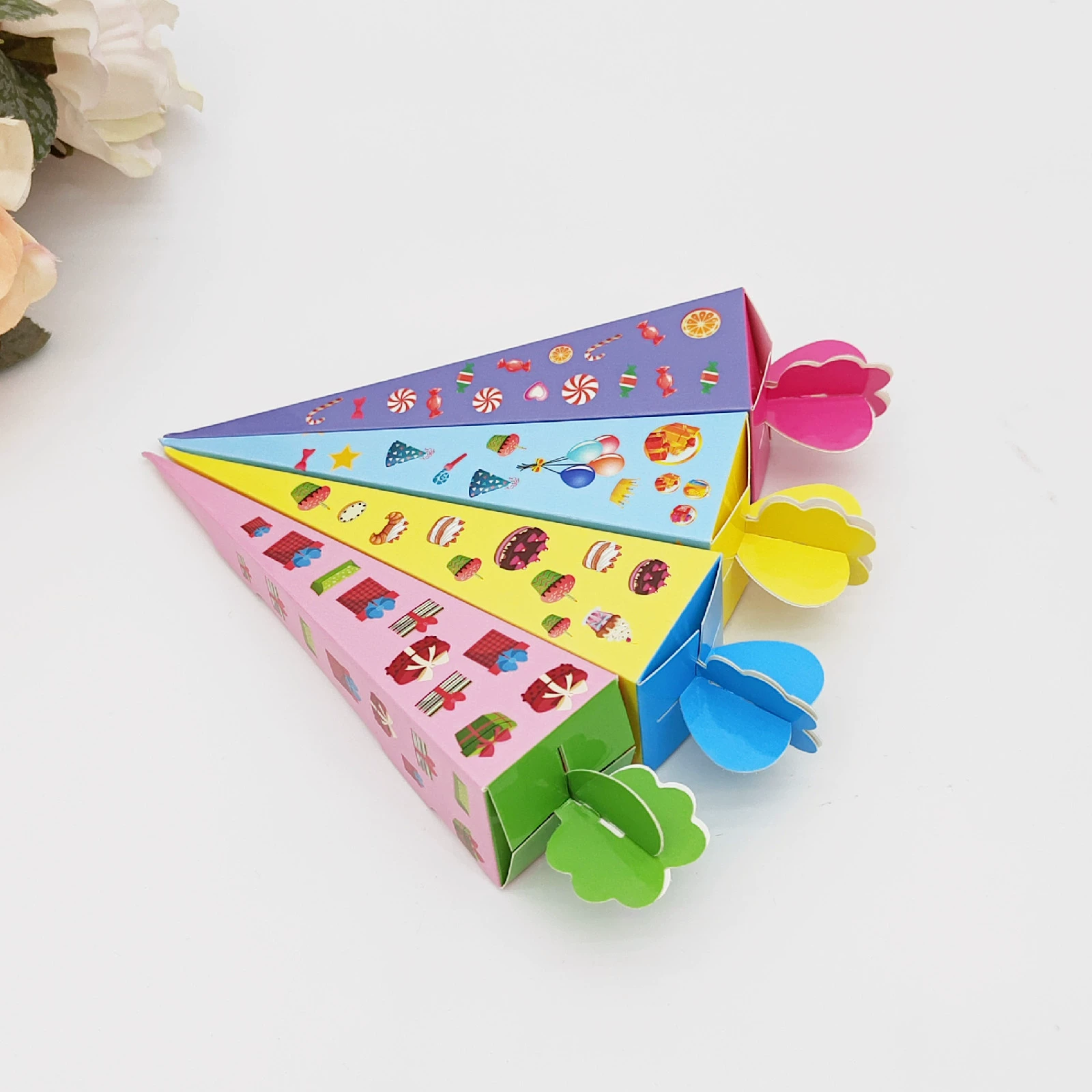 Small children's gift box, evening dress, pack