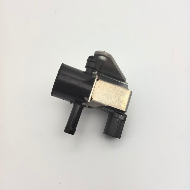 36162-Rk8-005 Carbon Canister Solenoid Valve Compatible with Honda Fit, City, Hr-V, Xr-V 1.5L Purification Valve