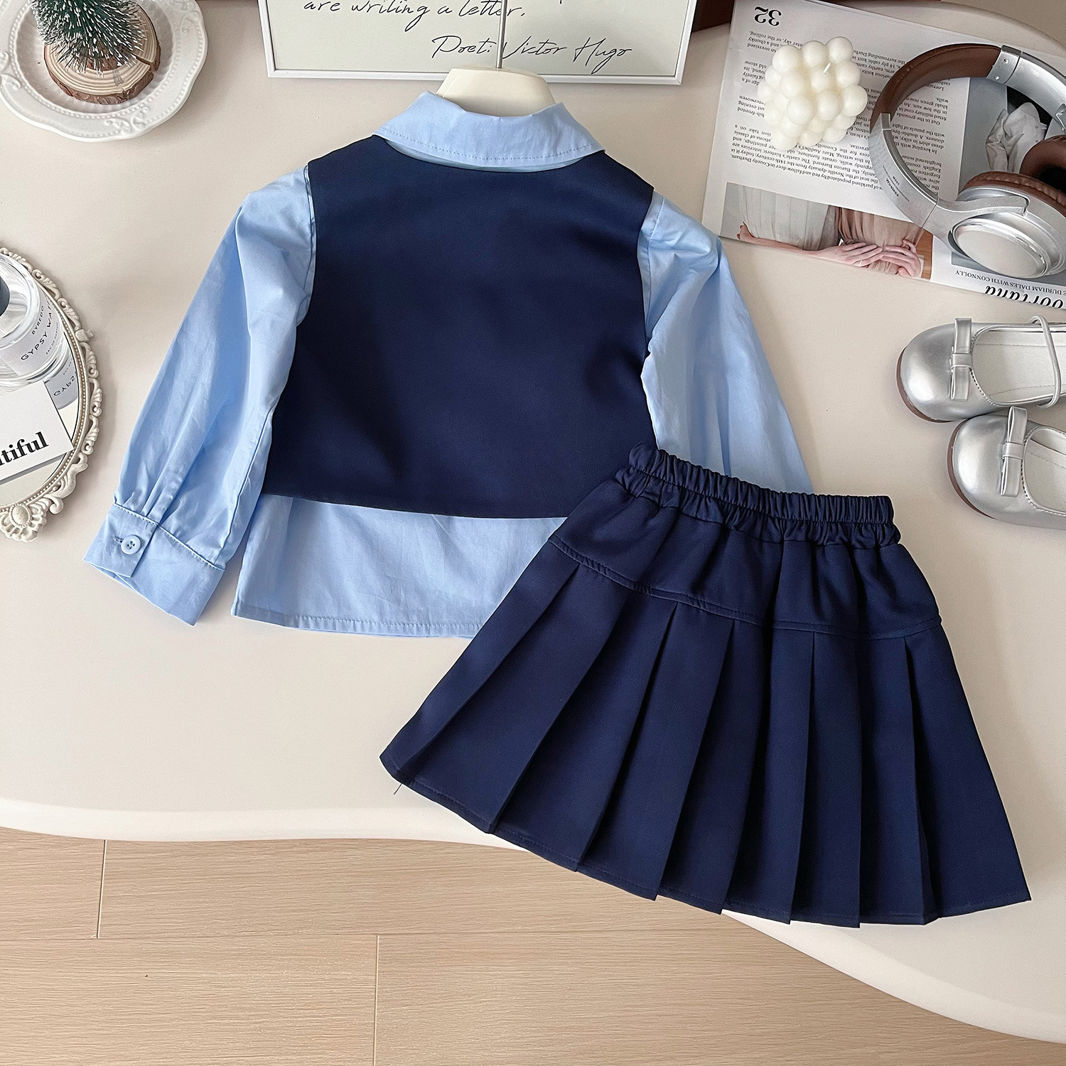 Meisjes herfst college jurk set met konijn thema outfit_voghion.com