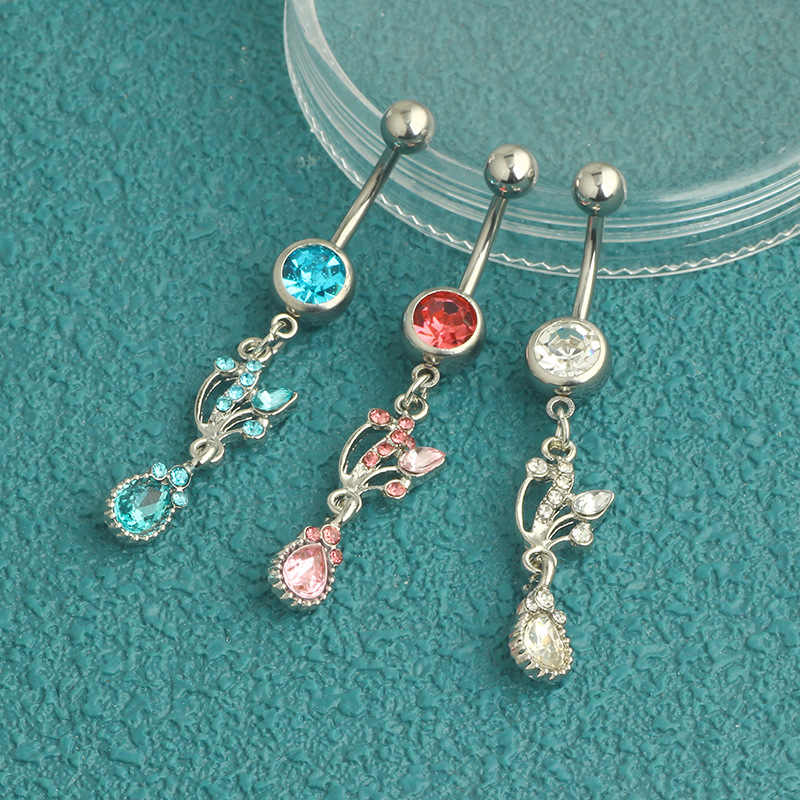 Labret piercing jewelry detail image