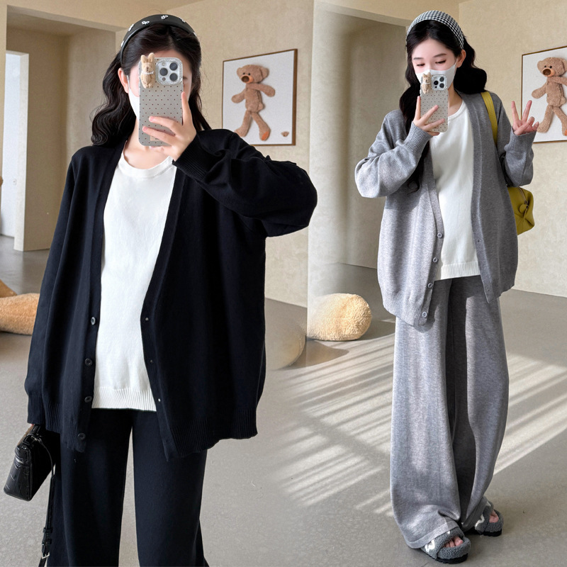 孕妇装秋季潮妈时尚假两件开扣拼接针织毛衣慵懒复古减龄宽松套装|undefined