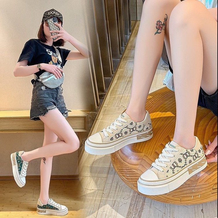 2022071818549849380059w750h750