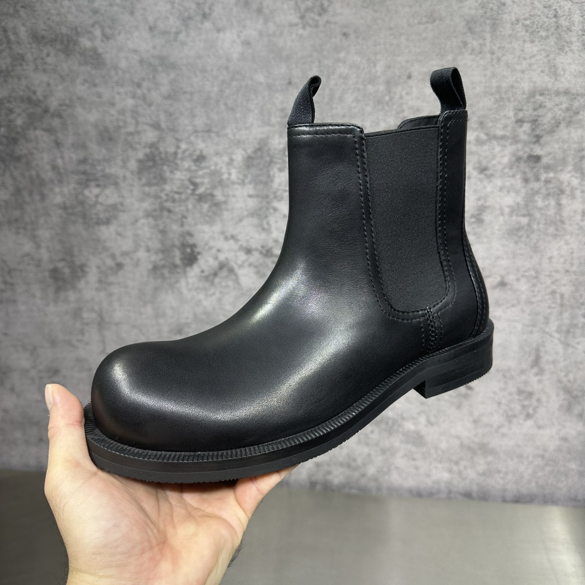 Quality Shoes Fashion Trend Men's Youth Outdoor Toe Black Thick Sole Platform Shoes Large Size Height Increasing Casual Versatile_vogvips.com