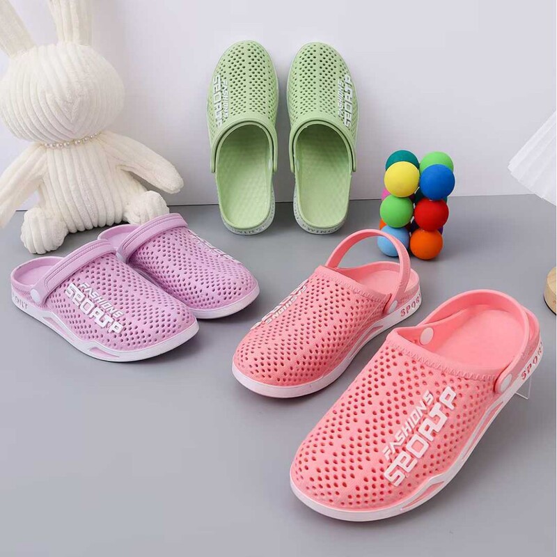Croc Shoes Two-Wear Women's Beach Shoes Women's Slippers Summer Toe-Toe Non-Slip Sandals Comfortable Outer Wear Women's Sandals Croc Shoes Two-Wear Women's Beach Shoes Women's Slippers Summer Toe-Toe Non-Slip Sandals Comfortable Outer Wear Women's Sandals