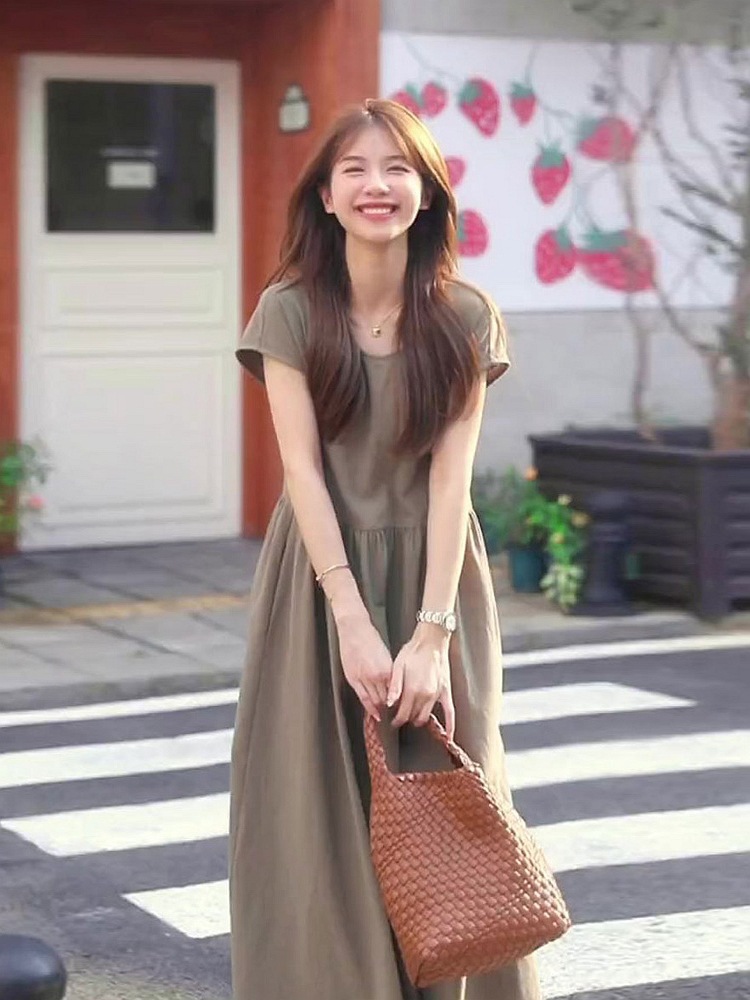 Đầm suông midi cổ tròn tay ngắn chất liệu thun cotton phối ren kiểu Pháp — Váy liền màu kaki chi tiết 7